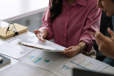 Decoding Your Workplace Strengths: Bazi Analysis for American Professionals